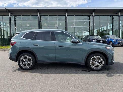 Used 2023 BMW X1 xDrive28i w/ Premium Package AWD/4WD image 6