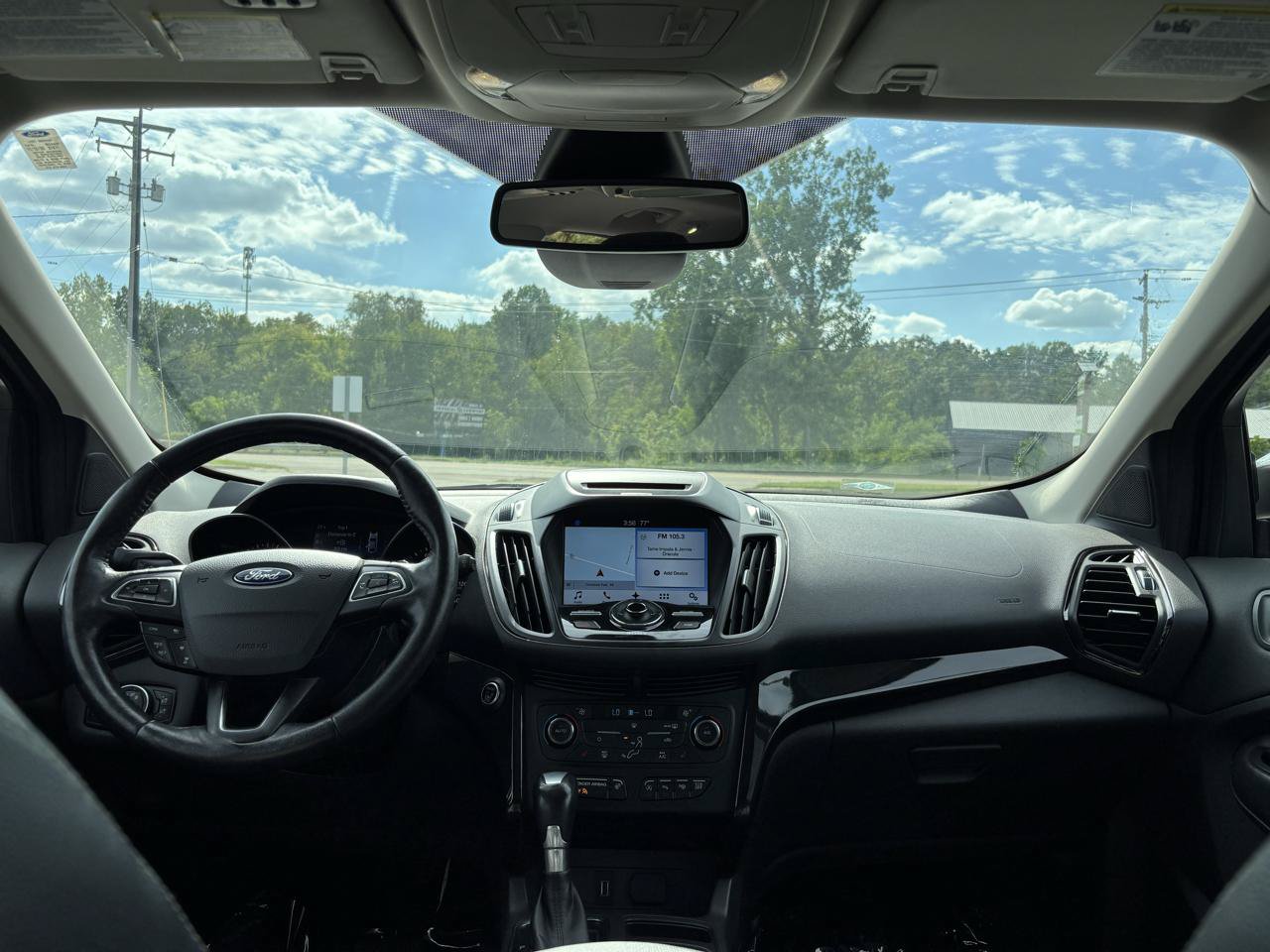 Used 2017 Ford Escape Titanium w/ Equipment Group 301A AWD/4WD image 38