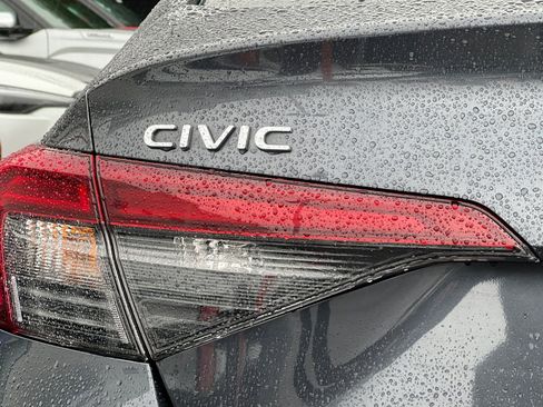 Used 2025 Honda Civic Sport Touring image 13