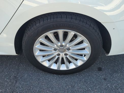 Used 2016 Volkswagen Passat 1.8T SE w/ Lighting Package image 37