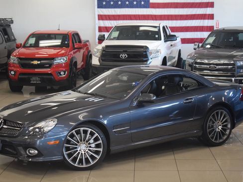 Used 2012 Mercedes-Benz SL 550 SL 550 2dr Convertible image 12