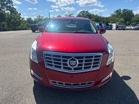 Used 2013 Cadillac XTS Luxury w/ Driver Awareness Package FWD image 4