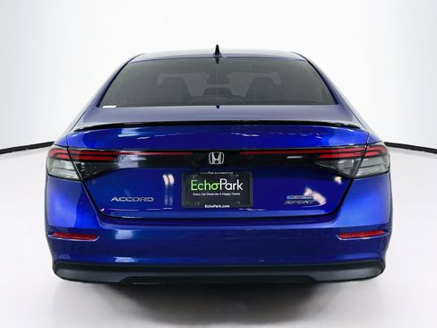 Used 2024 Honda Accord Sport image 7