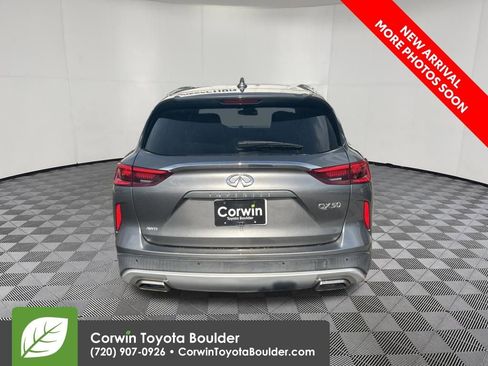 Used 2019 INFINITI QX50 Essential w/ Premium Heat Package AWD/4WD image 6