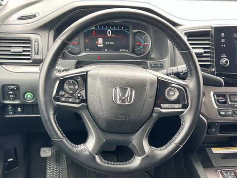 Used 2021 Honda Pilot Special Edition image 8