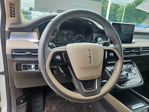 Used 2021 Lincoln Corsair FWD w/ Equipment Group 101A image 8