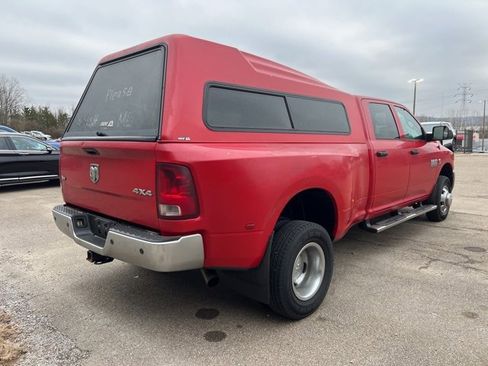 Used 2018 RAM 3500 Tradesman w/ Chrome Appearance Group image 3