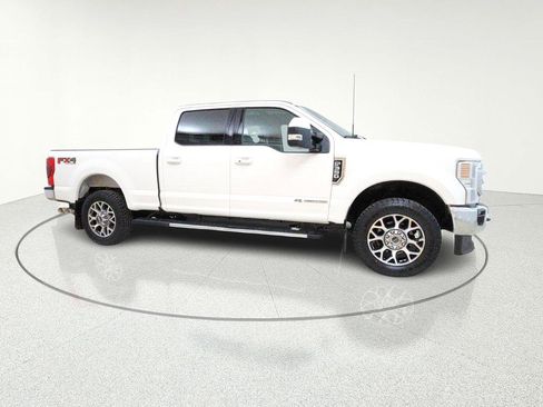 Used 2022 Ford F350 Lariat w/ Lariat Ultimate Package image 10