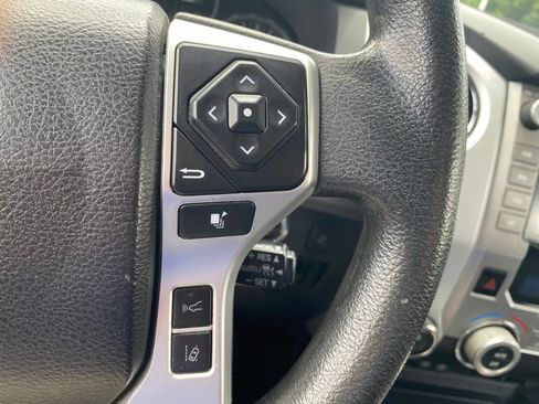 Used 2021 Toyota Tundra SR5 AWD/4WD image 27