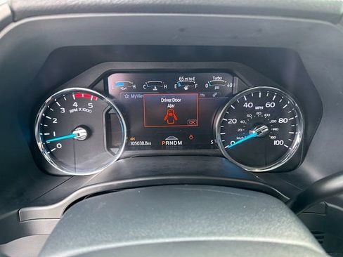 Used 2022 Ford F450 Platinum w/ FX4 Off-Road Package image 36