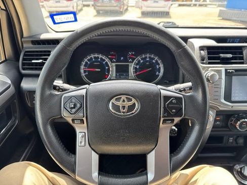 Used 2019 Toyota 4Runner SR5 Premium AWD/4WD image 11