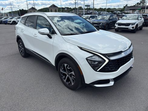 Used 2023 Kia Sportage EX AWD/4WD image 12