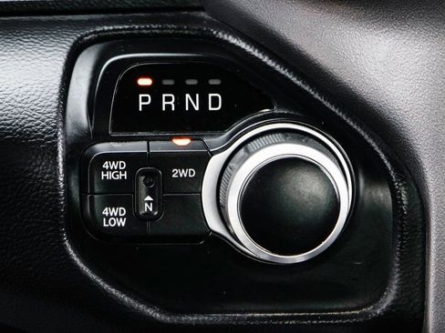 Used 2020 RAM 2500 Lone Star w/ Night Edition image 32