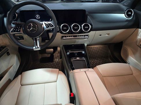Certified 2026 Mercedes-Benz GLA 250 4MATIC image 18