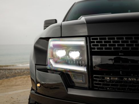 Used 2013 Ford F150 Raptor w/ Luxury Equipment Group image 4