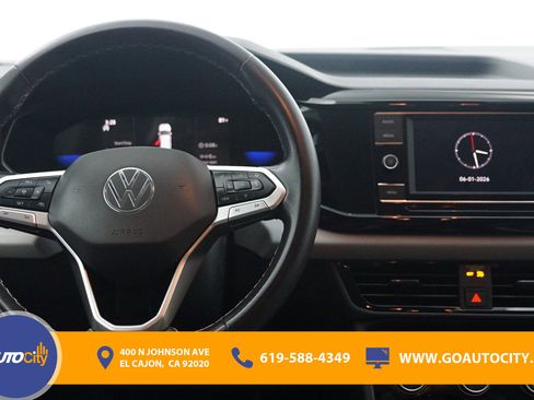 Used 2024 Volkswagen Taos S FWD image 5