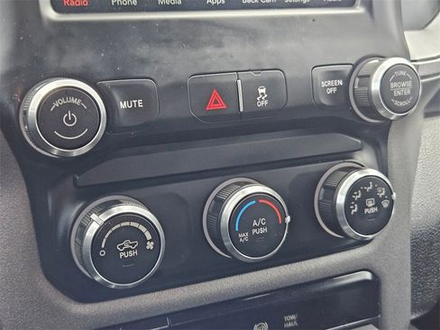 Used 2020 RAM 3500 Tradesman image 23