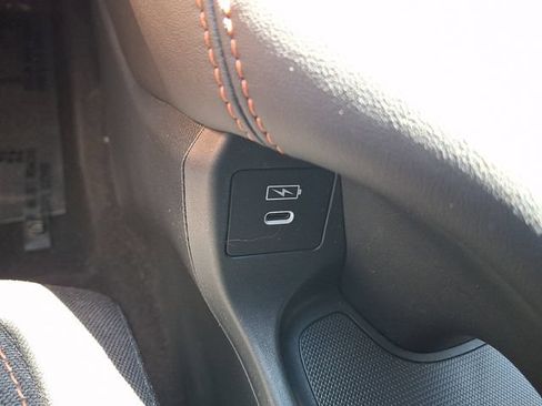 Used 2025 Honda HR-V Sport image 35