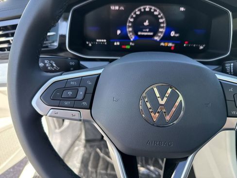 New 2026 Volkswagen Jetta SE FWD image 20
