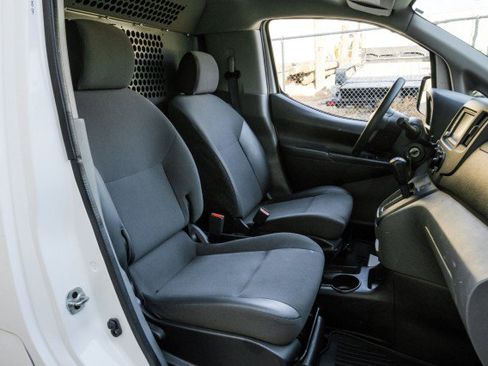 Used 2020 Nissan NV200 S FWD image 30