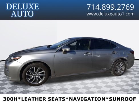 Used 2016 Lexus ES 300h image 1