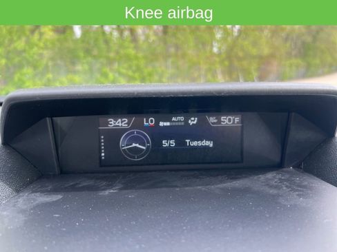 Used 2023 Subaru Forester Premium AWD/4WD image 25