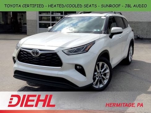 Used 2021 Toyota Highlander Limited AWD/4WD image 1