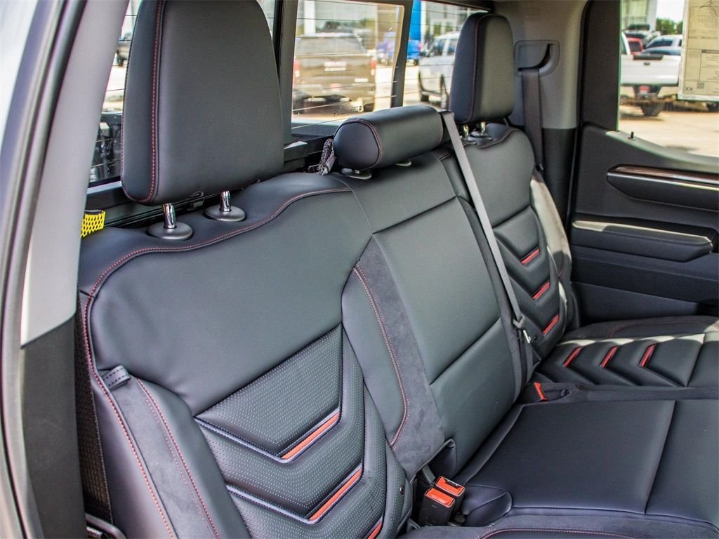 New 2025 Chevrolet Silverado 1500 RST w/ Convenience Package II AWD/4WD image 30