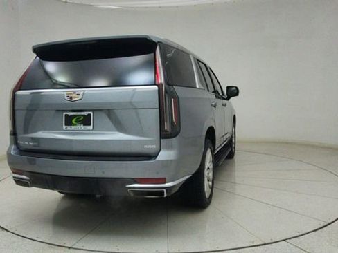 Used 2023 Cadillac Escalade Premium Luxury w/ Performance Package image 77