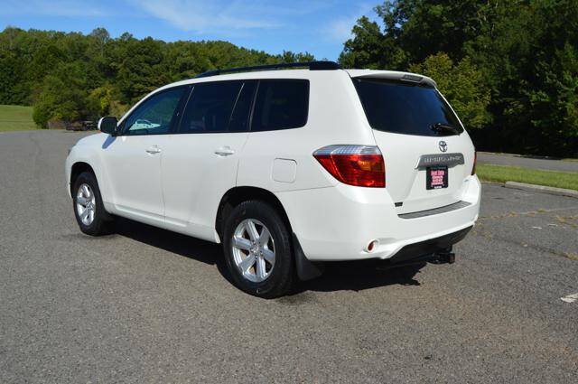 Used 2010 Toyota Highlander SE AWD/4WD image 6