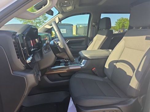 Used 2025 Chevrolet Silverado 1500 RST w/ Convenience Package II AWD/4WD image 15