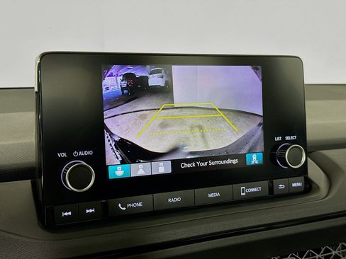 Certified 2025 Honda Accord SE image 13