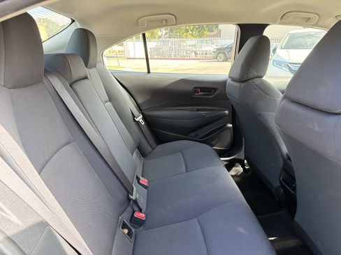 Used 2022 Toyota Corolla LE image 24