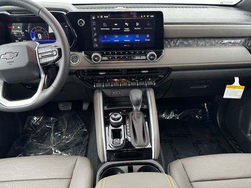 New 2026 Chevrolet Colorado ZR2 image 2