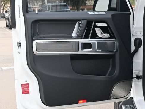 Used 2025 Mercedes-Benz G 580 w/ EQ Technology image 18