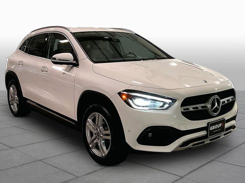 Used 2023 Mercedes-Benz GLA 250 4MATIC w/ Premium Package image 3