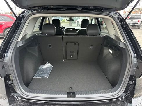 New 2026 Volkswagen Taos SEL AWD/4WD image 21