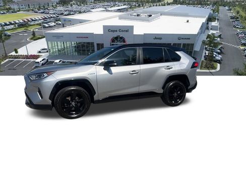 Used 2020 Toyota RAV4 XSE AWD/4WD image 31