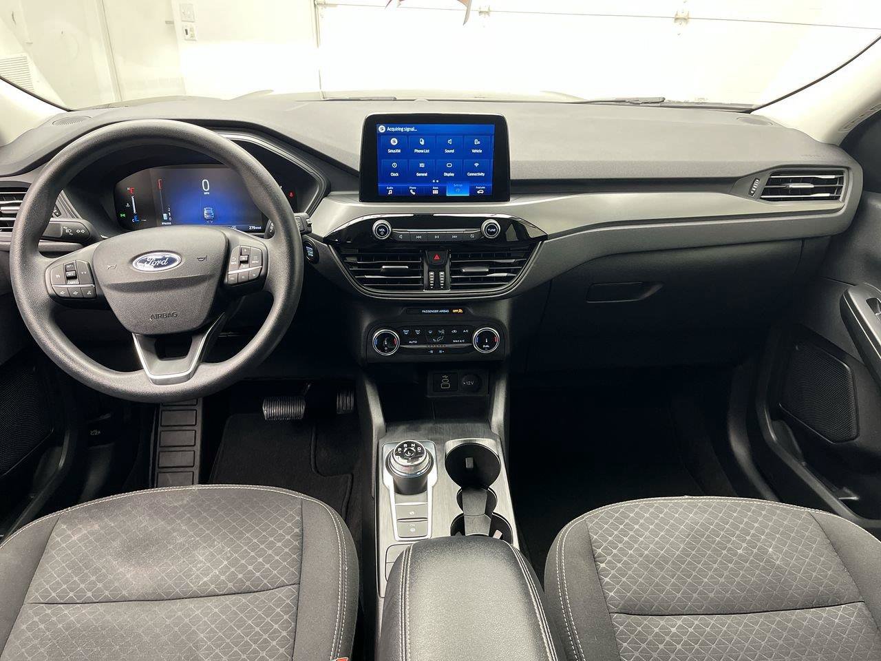 Used 2025 Ford Escape Active AWD/4WD image 4