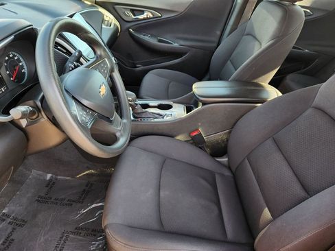 Used 2024 Chevrolet Malibu LT image 14
