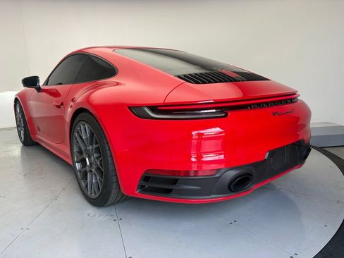 Certified 2024 Porsche 911 Carrera T RWD image 3