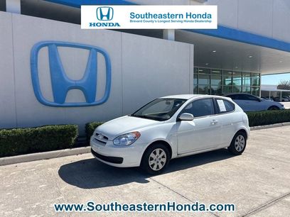 Used 2010 Hyundai Accent GS w/ Premium Pkg 3
