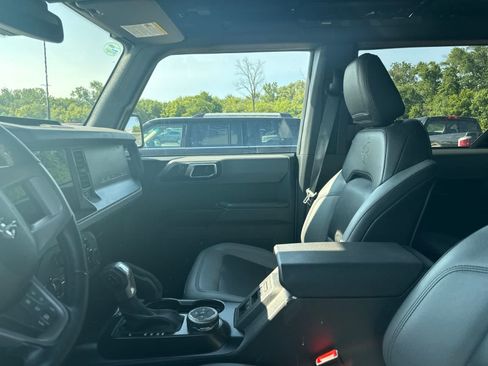 Used 2024 Ford Bronco Big Bend AWD/4WD image 30