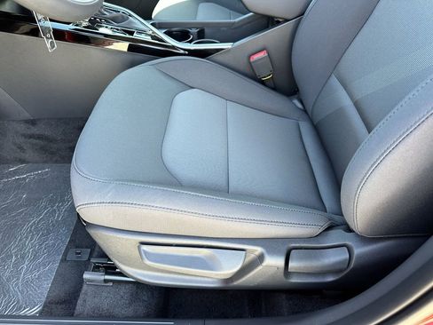 New 2026 Kia Niro LX FWD image 17