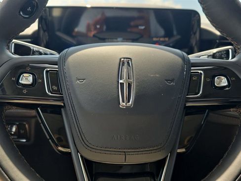New 2025 Lincoln Aviator 2WD w/ Equipment Group 101A image 23
