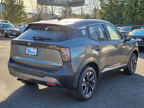 New 2026 Nissan Kicks SV w/ SV Premium Package image 5