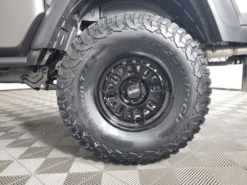 New 2026 Jeep Gladiator Sport image 29