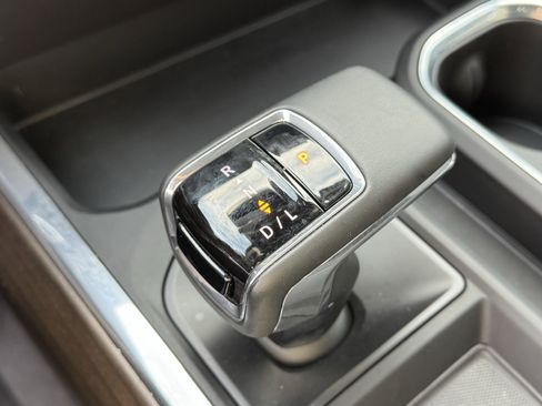 Used 2025 Chevrolet Silverado 1500 High Country w/ High Country Premium Package image 21