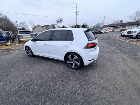 Used 2020 Volkswagen GTI S image 18