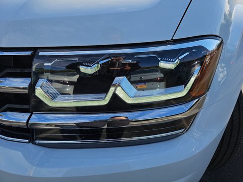 Used 2020 Volkswagen Atlas SEL FWD image 31